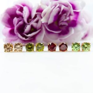 Cubic Zirconia Studs | Round